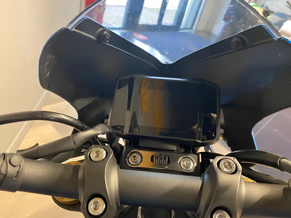 Used 2023 Yamaha Xsr 900 M Power Blue - Interior and Exterior details 6