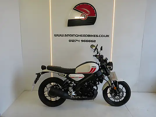 2023 Yamaha XSR125 Heritage White