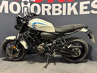 Used 2023 Yamaha XSR700 - Interior and Exterior details 4