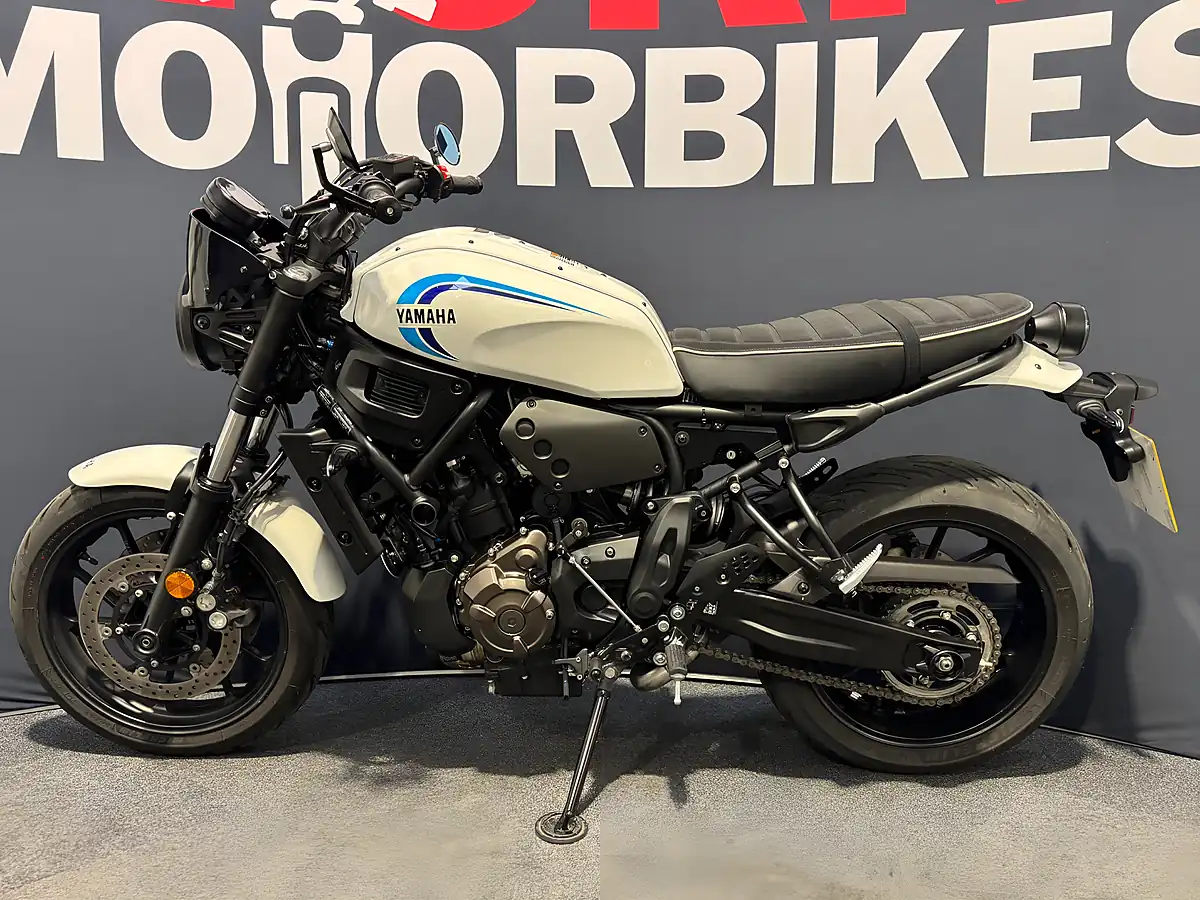 Used 2023 Yamaha XSR700 - Interior and Exterior details 4