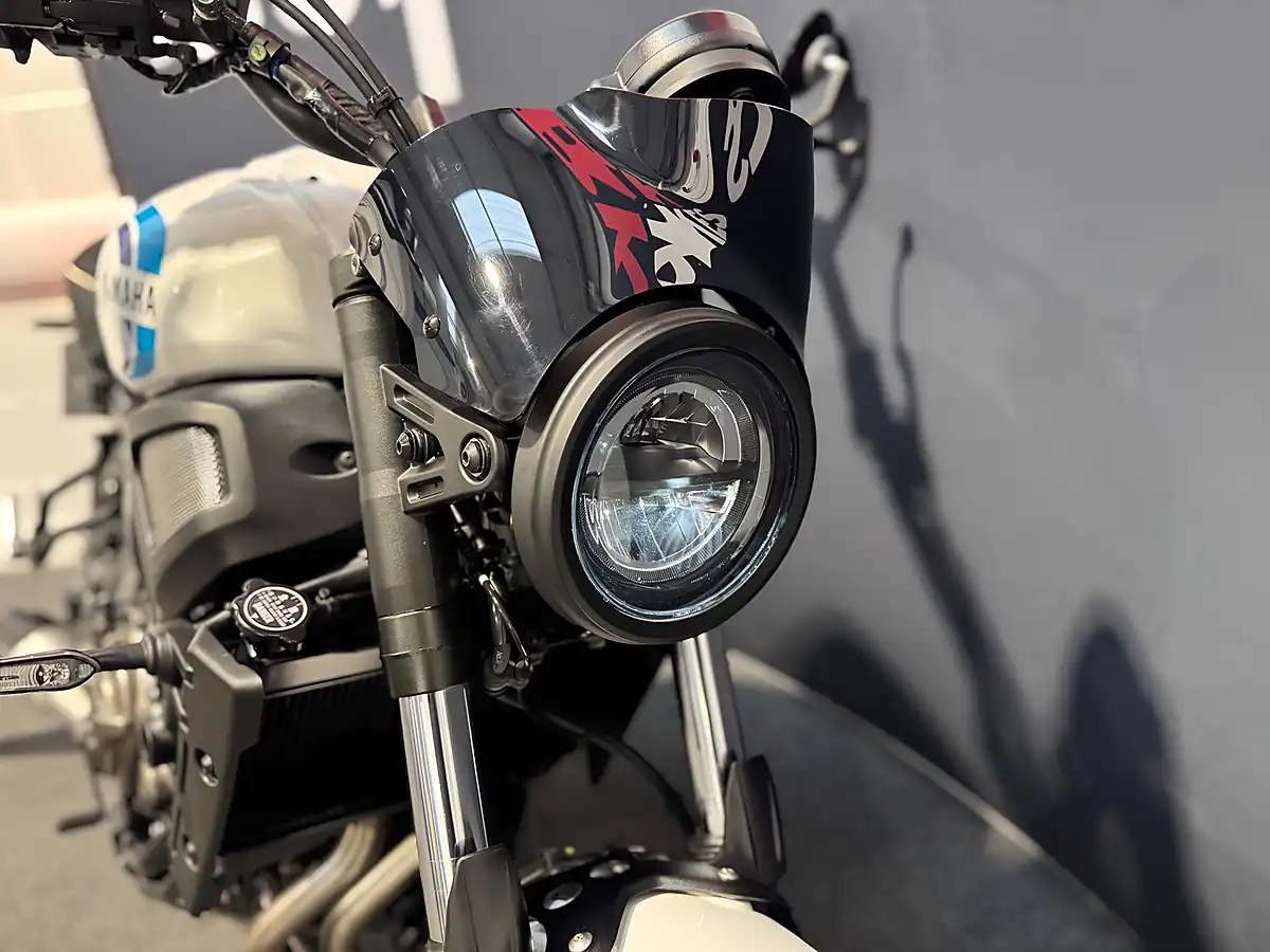 Used 2023 Yamaha XSR700 - Interior and Exterior details 7