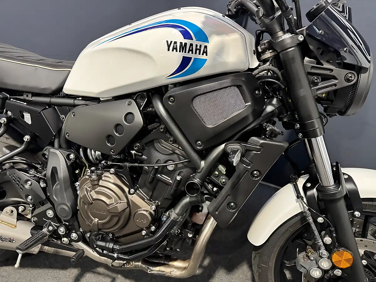 Used 2023 Yamaha XSR700 - Interior and Exterior details 9