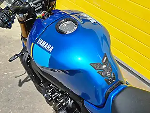 Used 2023 Yamaha XSR900 Blue - Interior and Exterior details 11