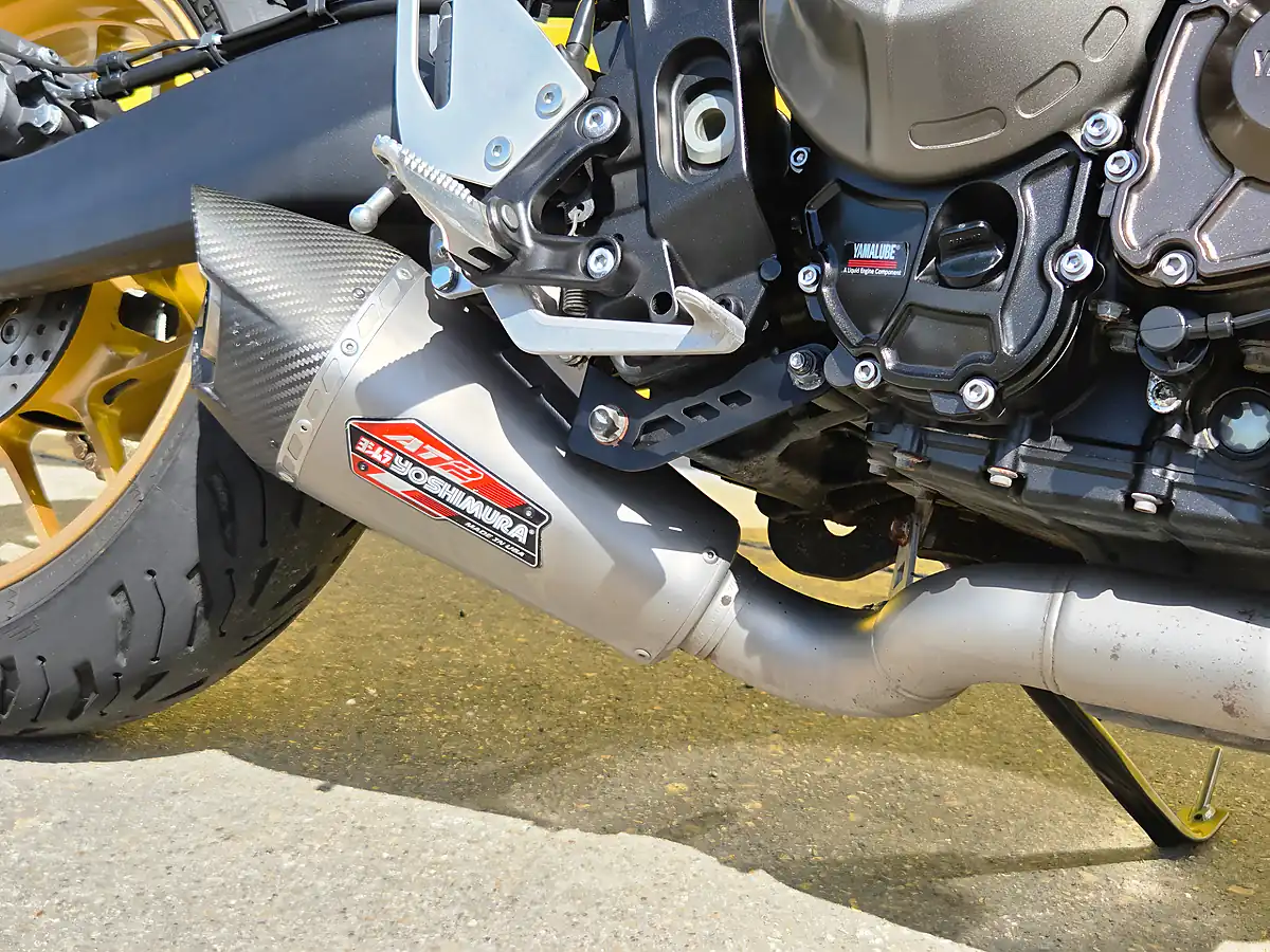 Used 2023 Yamaha XSR900 Blue - Interior and Exterior details 17