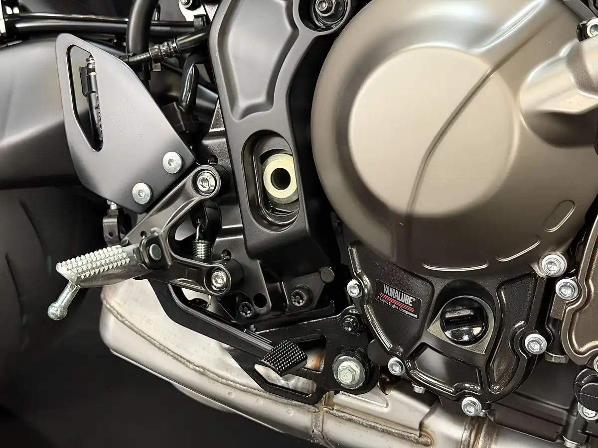 Used 2023 Yamaha XSR900 Sport Heritage Black - Interior and Exterior details 15