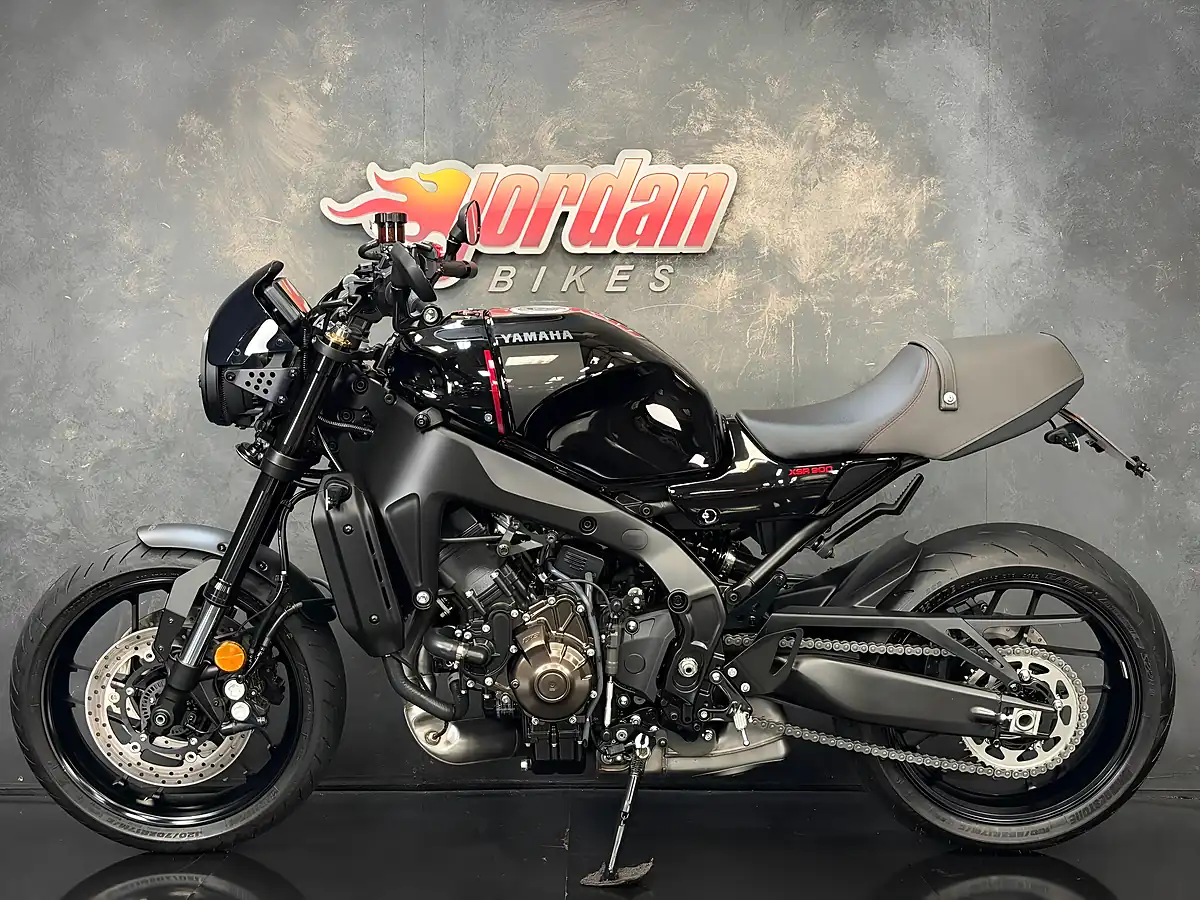 Used 2023 Yamaha XSR900 Sport Heritage Black - Interior and Exterior details 2