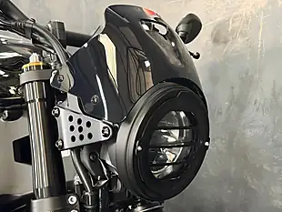 Used 2023 Yamaha XSR900 Sport Heritage Black - Interior and Exterior details 7