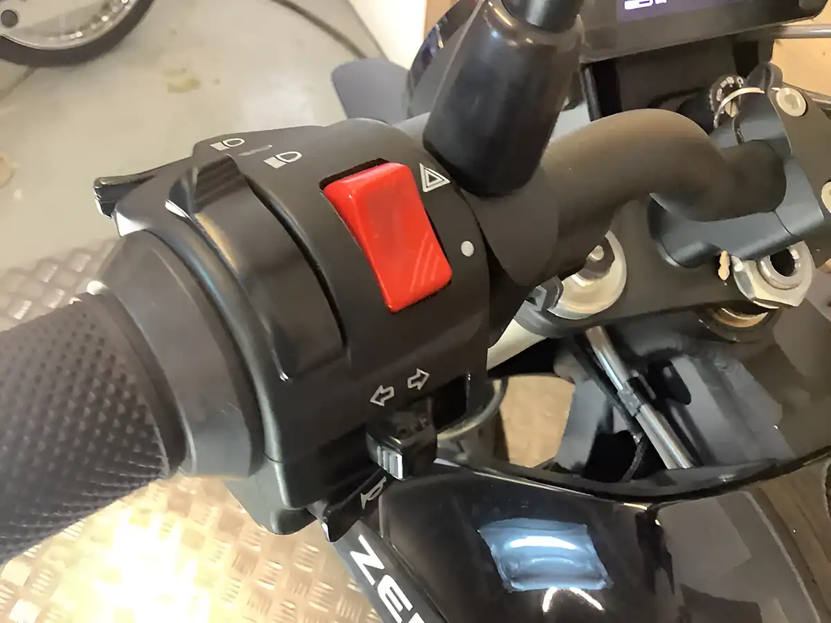 Used 2023 Zero Fxe Black - Interior and Exterior details 20