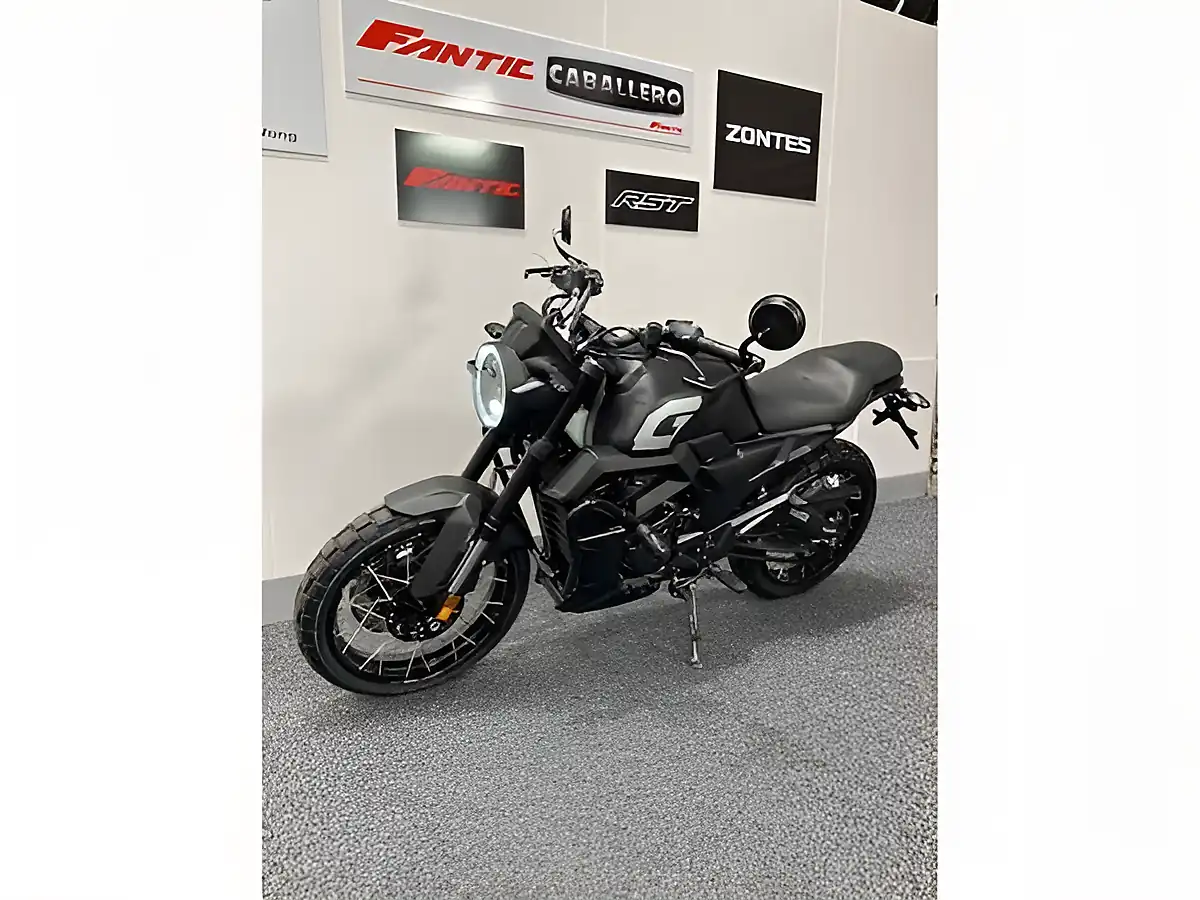 Used 2023 Zontes GK125 Black - Interior and Exterior details 4