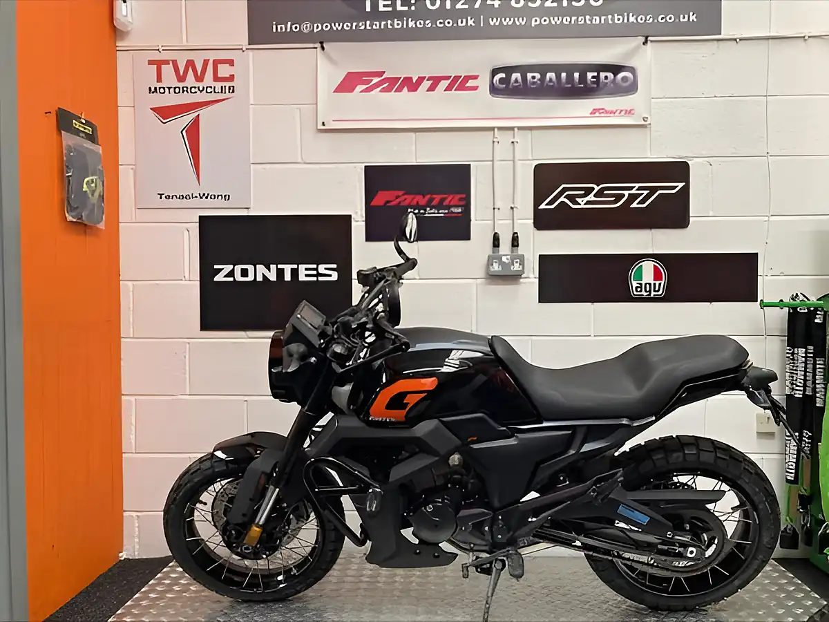 Used 2023 Zontes GK125 Black - Interior and Exterior details 8