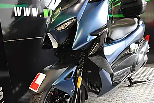 Used 2023 Zontes Zt 125-M Blue - Interior and Exterior details 11