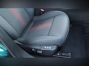 Used 2024 Alfa Romeo Junior Speciale Green - Interior and Exterior details 9