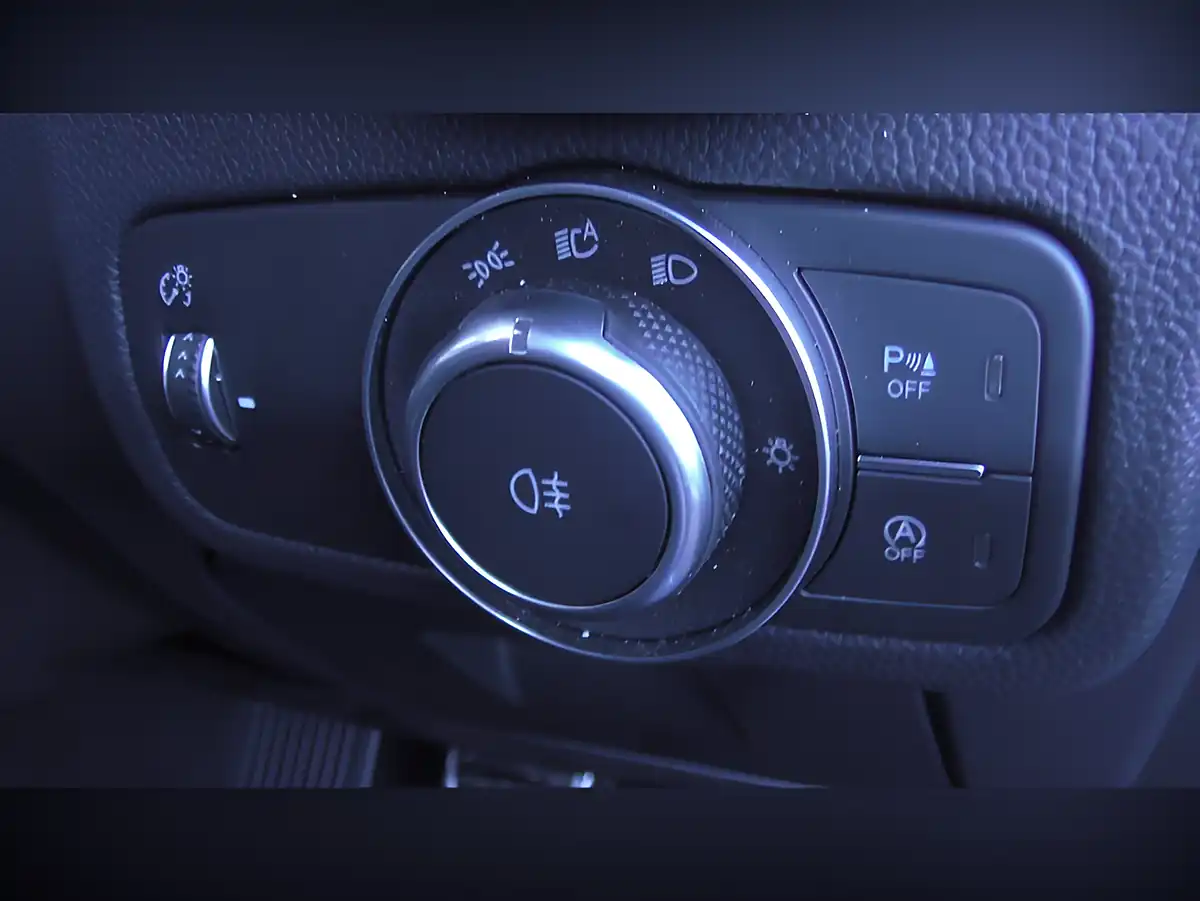 Used 2024 Alfa Romeo Stelvio Veloce Blue - Interior and Exterior details 10