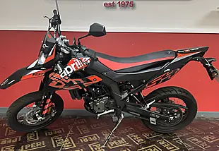 Used 2024 Aprilia Sx 125 Super Moto Black - Interior and Exterior details 6