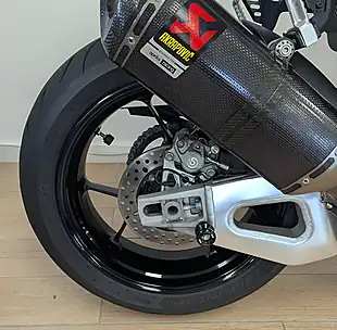 Used 2024 Aprilia Tuono 1100 V4 Factory Multicolour - Interior and Exterior details 11