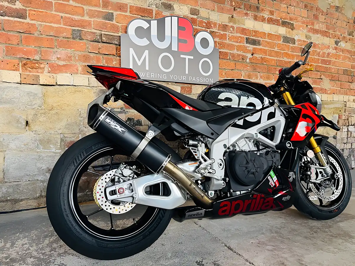 Used 2024 Aprilia Tuono 1100 V4 Factory Time Attack Multicolour - Interior and Exterior details 4