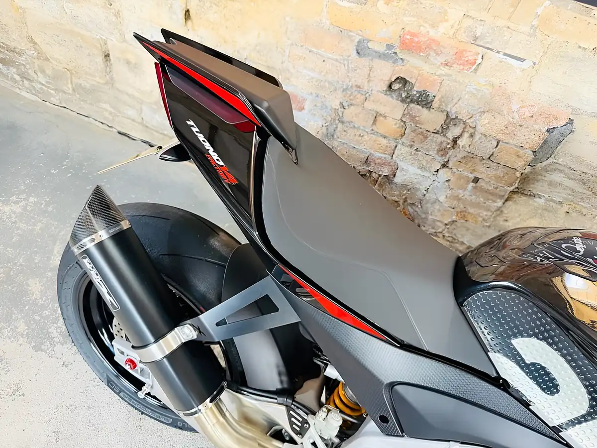 Used 2024 Aprilia Tuono 1100 V4 Factory Time Attack Multicolour - Interior and Exterior details 9