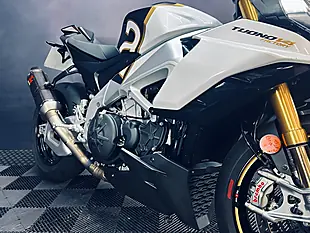 Used 2024 Aprilia Tuono V4 1100 Factory Ultra Gold - Interior and Exterior details 10
