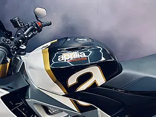 Used 2024 Aprilia Tuono V4 1100 Factory Ultra Gold - Interior and Exterior details 6
