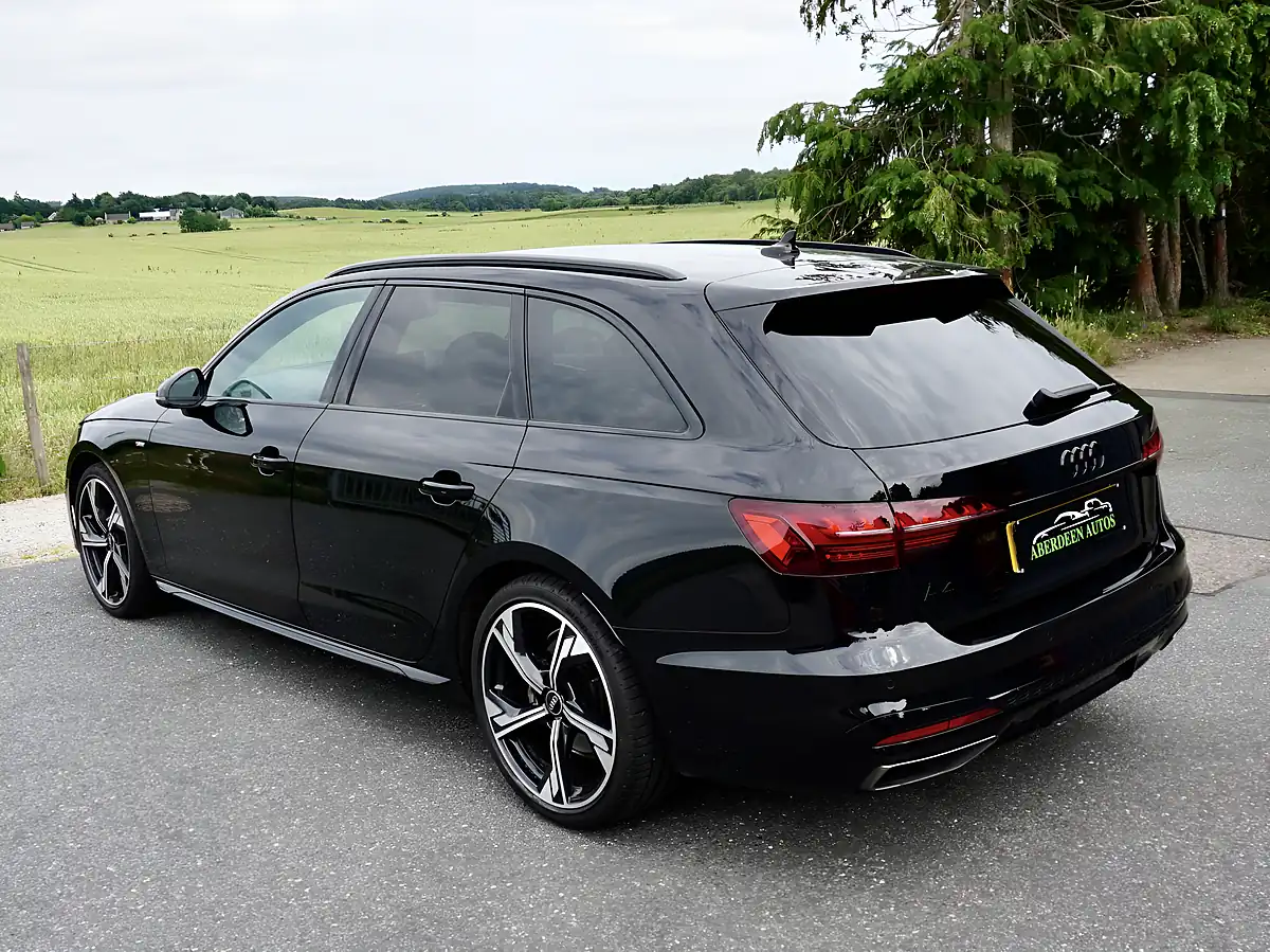 Used 2024 Audi A4 Avant Black Edition Black - Interior and Exterior details 10