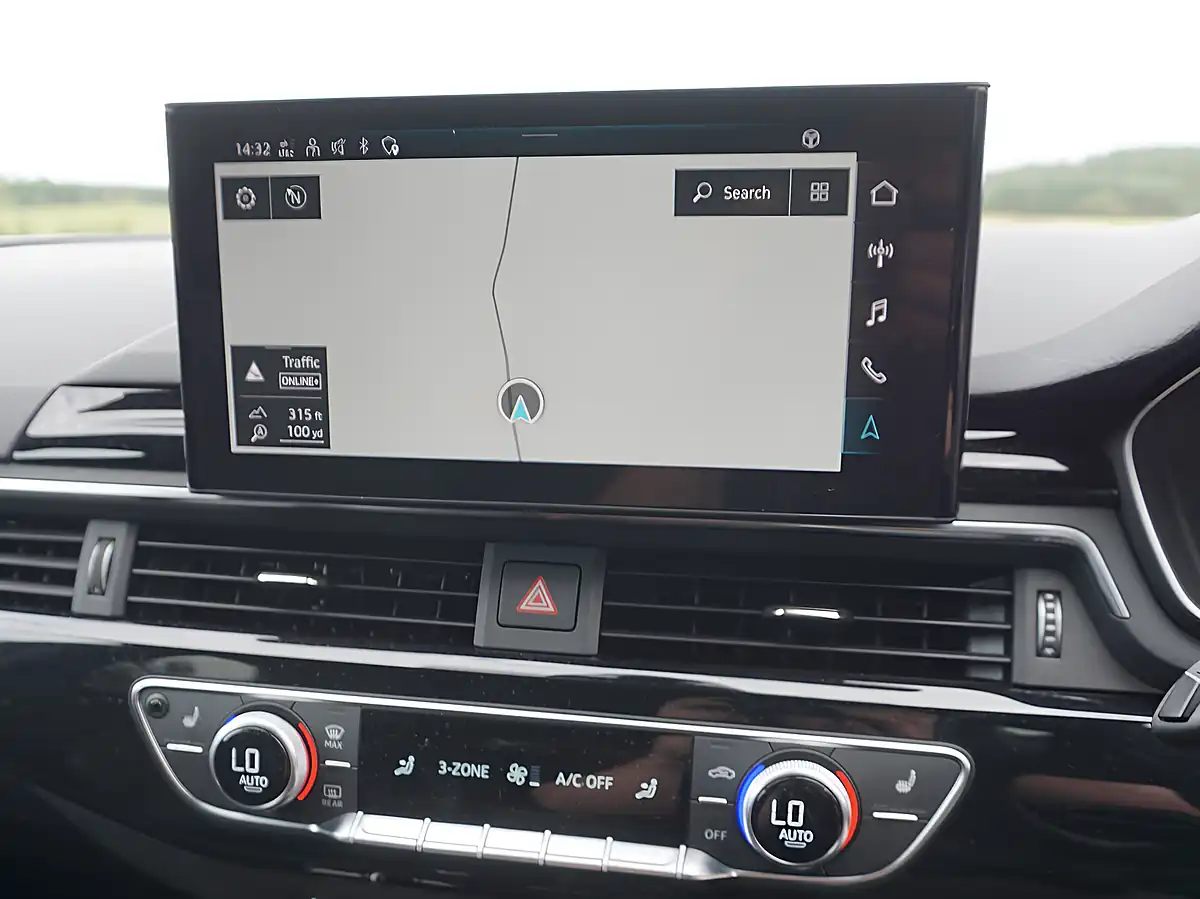 Used 2024 Audi A4 Avant Black Edition Black - Interior and Exterior details 13