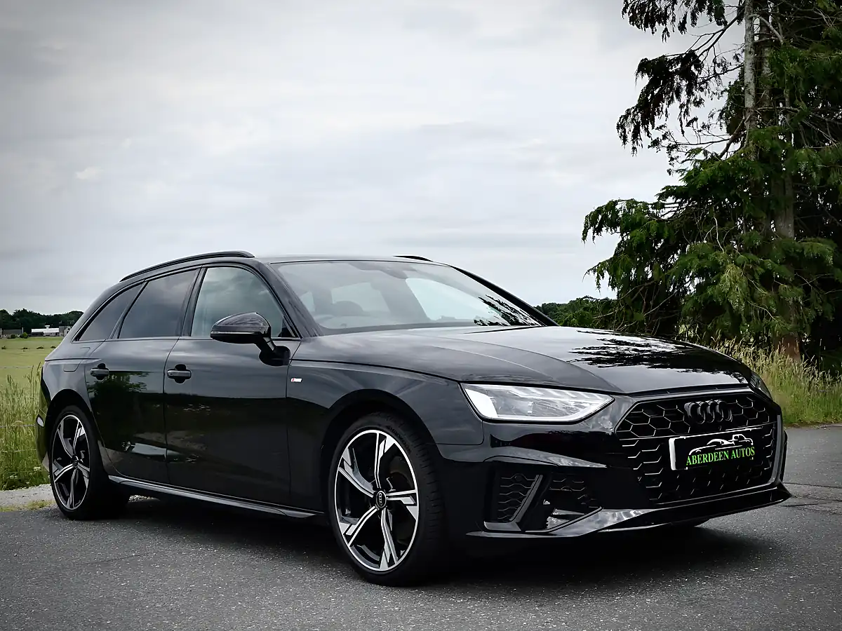 Used 2024 Audi A4 Avant Black Edition Black - Interior and Exterior details 20