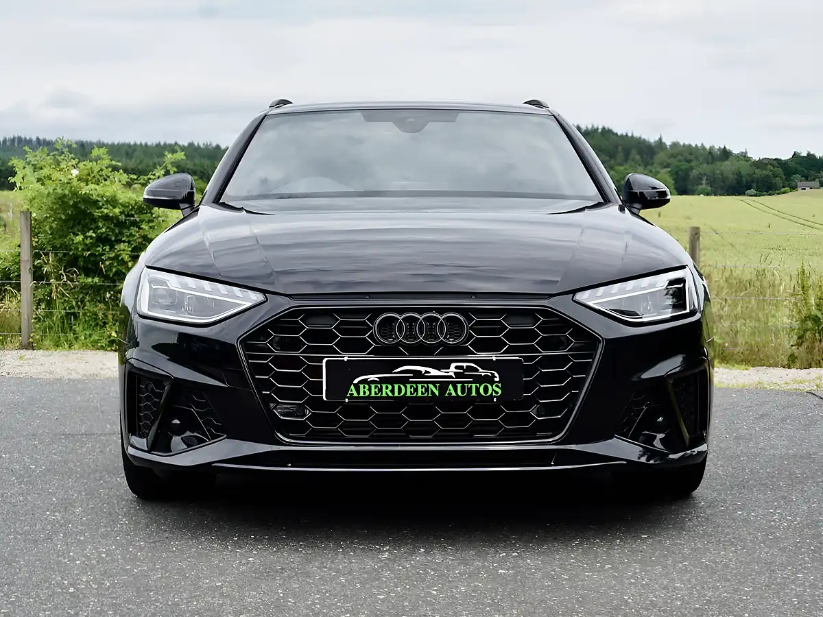 Used 2024 Audi A4 Avant Black Edition Black - Interior and Exterior details 6