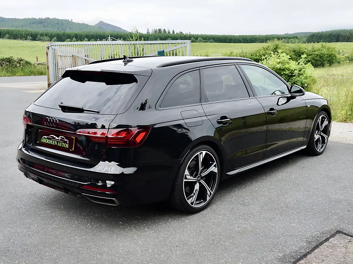 Used 2024 Audi A4 Avant Black Edition Black - Interior and Exterior details 8