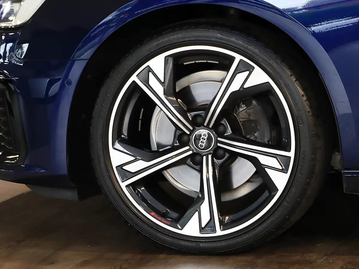 Used 2024 Audi A4 Avant Black Edition Blue - Interior and Exterior details 18