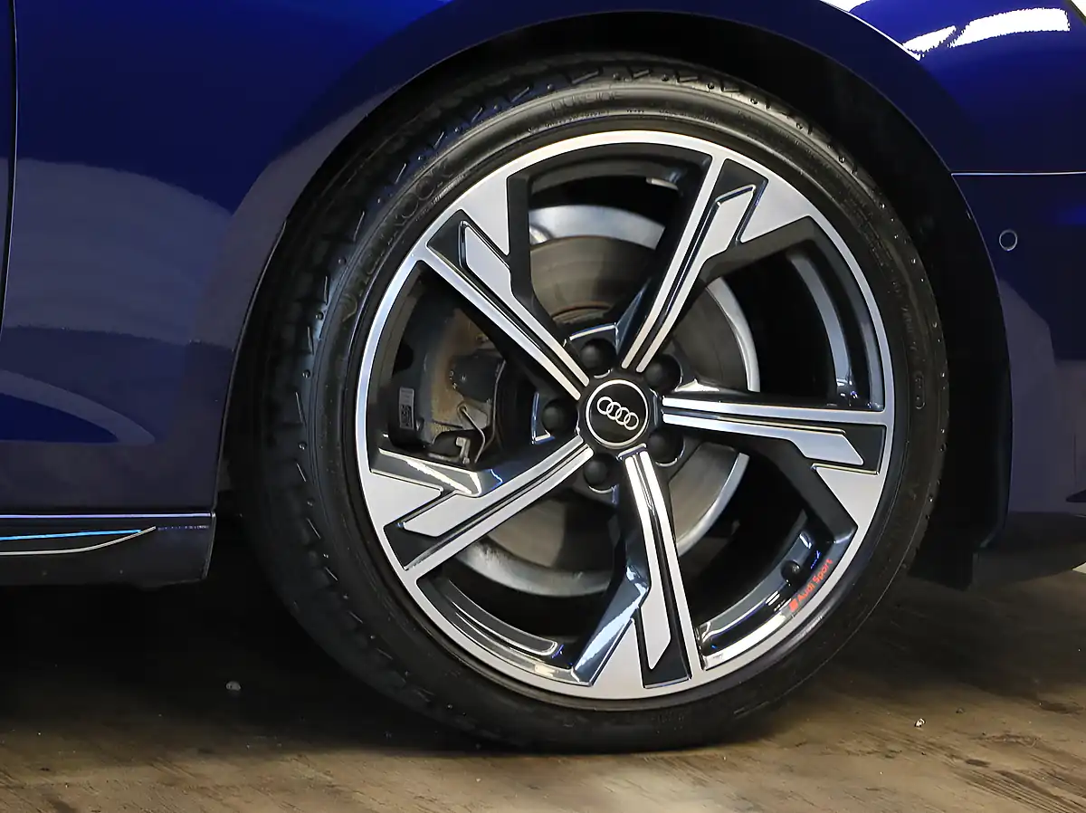 Used 2024 Audi A4 Avant Black Edition Blue - Interior and Exterior details 19