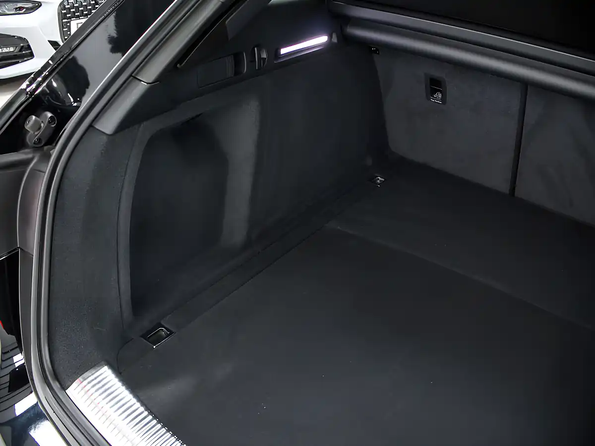 Used 2024 Audi A4 Black Edition Black - Interior and Exterior details 17