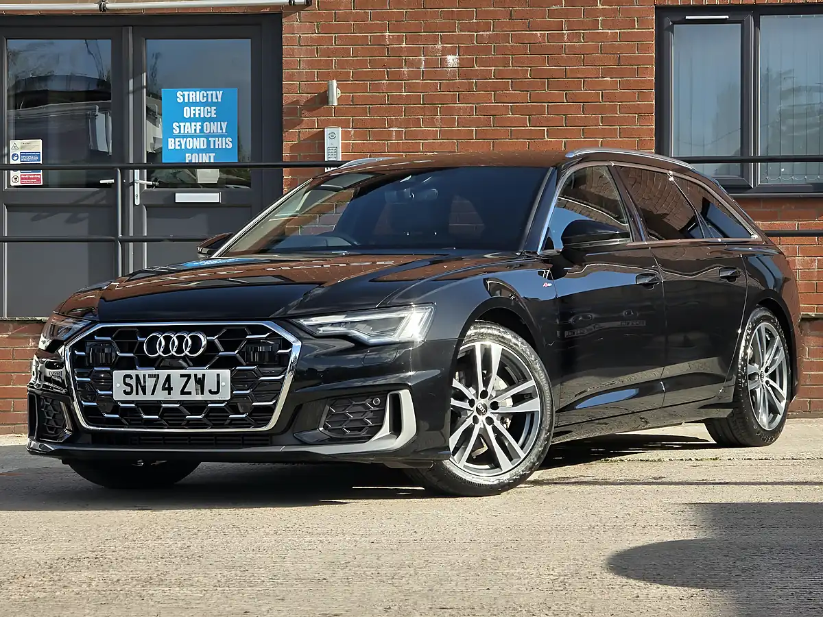 Used 2024 Audi A6 Avant S Line Black - Interior and Exterior details 5