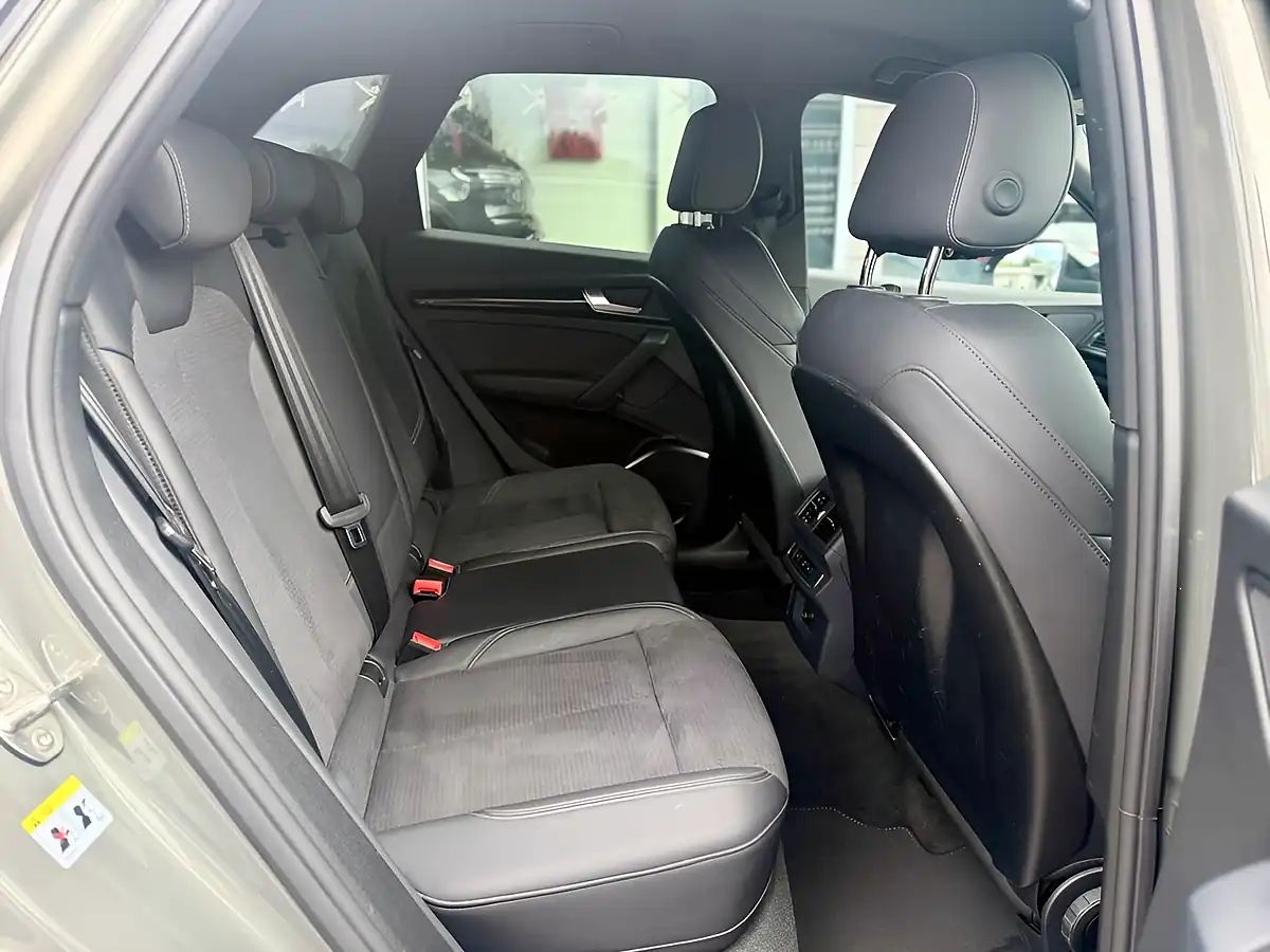 Used 2024 Audi Q5 Black Edition Grey - Interior and Exterior details 7