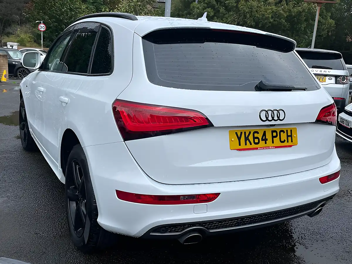 Used 2024 Audi Q5 S Line - Interior and Exterior details 9