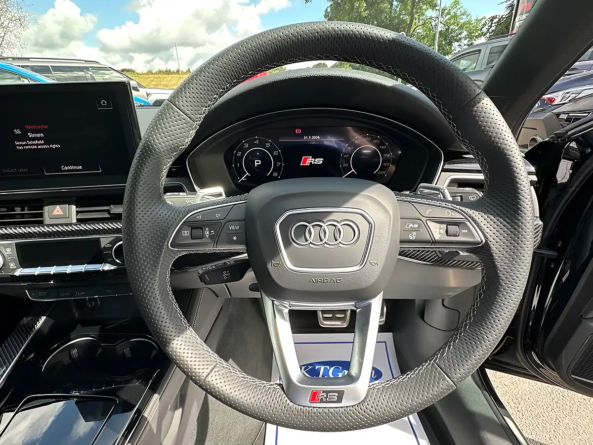 Used 2024 Audi RS4 Avant Carbon Black Black - Interior and Exterior details 11