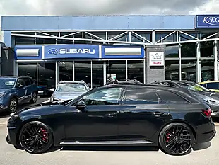 Used 2024 Audi RS4 Avant Carbon Black Black - Interior and Exterior details 2