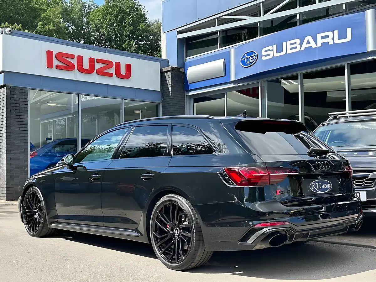 Used 2024 Audi RS4 Avant Carbon Black Black - Interior and Exterior details 3