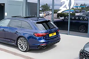 Used 2024 Audi RS4 Avant Vorsprung Navarra Blue - Interior and Exterior details 17