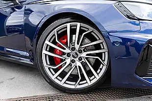 Used 2024 Audi RS4 Avant Vorsprung Navarra Blue - Interior and Exterior details 6