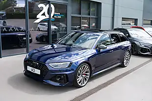 Used 2024 Audi RS4 Avant Vorsprung Navarra Blue - Interior and Exterior details 7