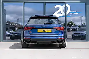 Used 2024 Audi RS4 Avant Vorsprung Navarra Blue - Interior and Exterior details 9