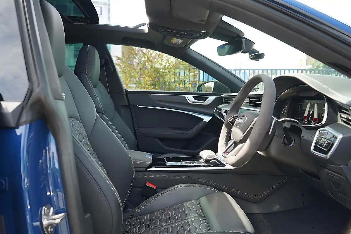 Used 2024 Audi RS7 Performance Carbon Vorsprung Ascari Blue - Interior and Exterior details 15
