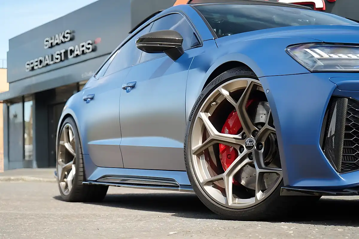 Used 2024 Audi RS7 Performance Carbon Vorsprung Ascari Blue - Interior and Exterior details 19