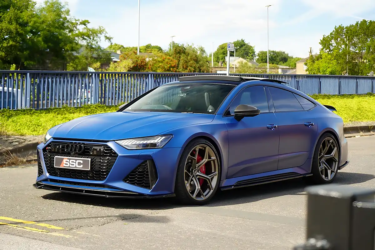 Used 2024 Audi RS7 Performance Carbon Vorsprung Ascari Blue - Interior and Exterior details 8