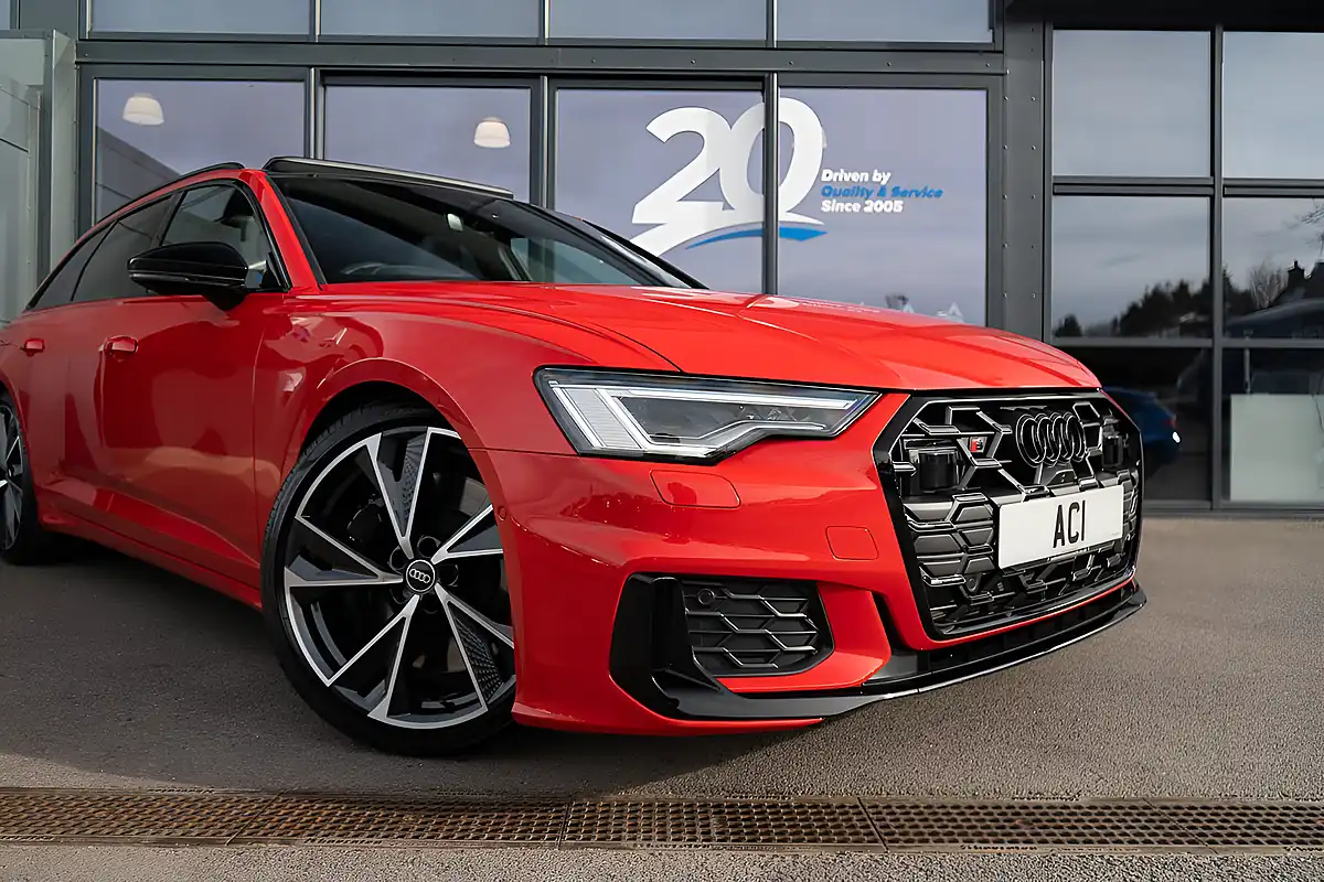 Used 2024 Audi S6 Avant Misano Red Pearl - Interior and Exterior details 13