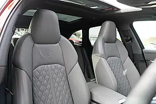 Used 2024 Audi S6 Avant Misano Red Pearl - Interior and Exterior details 5