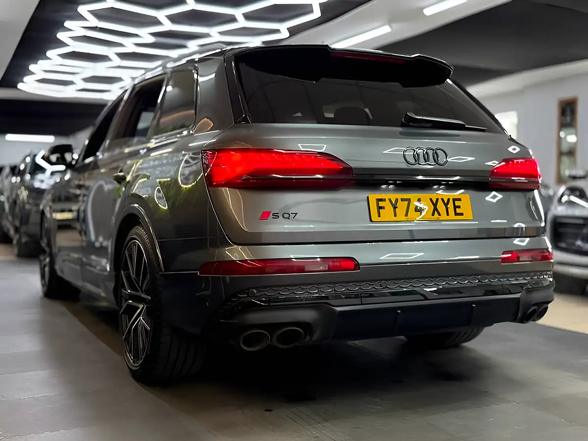 Used 2024 Audi SQ7 Black Edition Grey - Interior and Exterior details 10