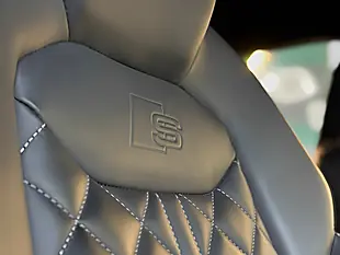 Used 2024 Audi SQ7 Black Edition Grey - Interior and Exterior details 18