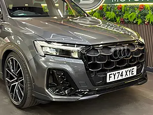 Used 2024 Audi SQ7 Black Edition Grey - Interior and Exterior details 6
