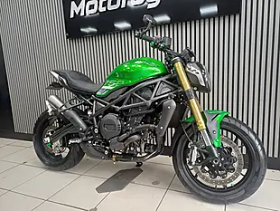 Used 2024 Benelli 752S Green - Interior and Exterior details 3
